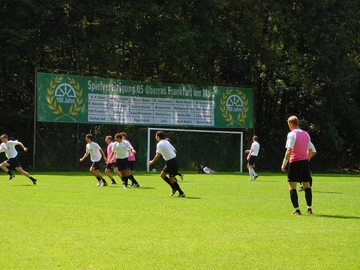 Frankfurt Oberrad, Beckerwiese